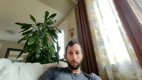 throwawayafteruse20202 online show from 10.31.25