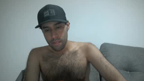 Snapshot of throwawayyourgun chatting on 01.24.25 Luka online show from 01.24.25