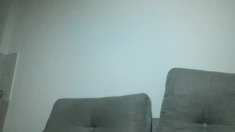 Snapshot of throwawayyourgun chatting on 02.10.25 Luka online show from 02.10.25