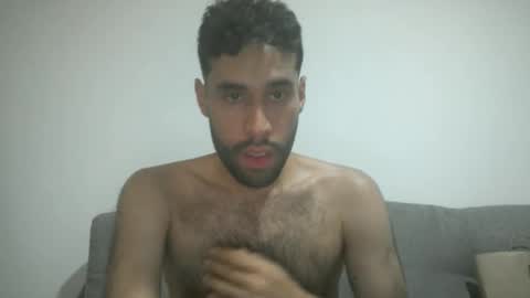 Snapshot of throwawayyourgun chatting on 03.02.25 Luka online show from 03.02.25