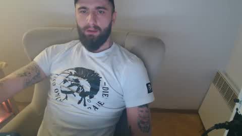 HugeJuicy online show from 12.14.24