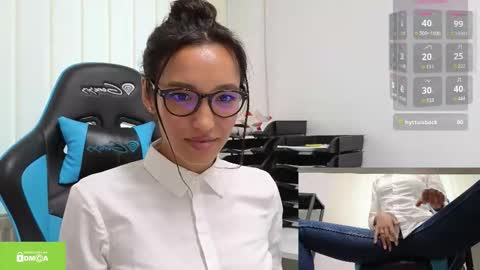 tia_j online show from 09.25.25