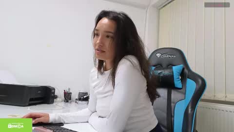 Snapshot of tia_j chatting on 02.03.26 tia_j online show from 02.03.26