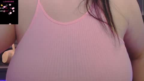 Snapshot of tiabellaxxx chatting on 03.04.25 Tia Bella online show from 03.04.25