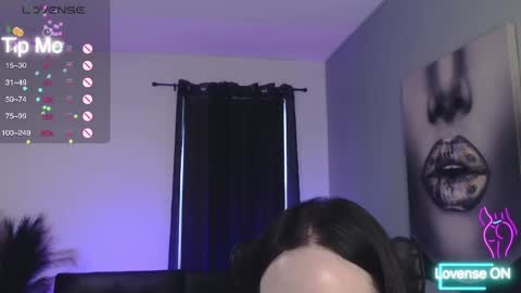 Snapshot of tiabellaxxx chatting on 10.06.25 Tia Bella online show from 10.06.25