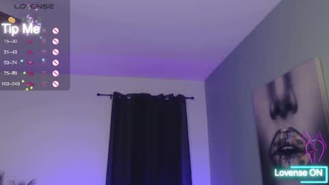 Snapshot of tiabellaxxx chatting on 10.08.25 Tia Bella online show from 10.08.25