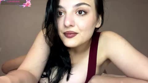 Snapshot of tiameakin chatting on 12.13.25 Mary online show from 12.13.25