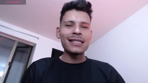 Snapshot of tian_domiza chatting on 12.04.25 tian_domiza online show from 12.04.25