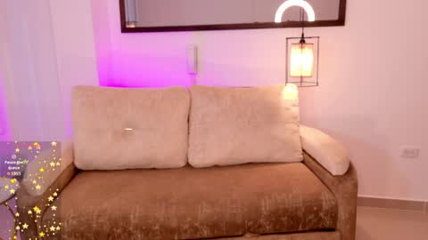 Tiana Cruz online show from 03.25.26