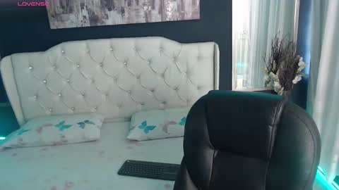 LIA online show from 09.16.25