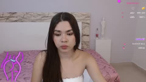 tianaglow4 online show from 02.28.25