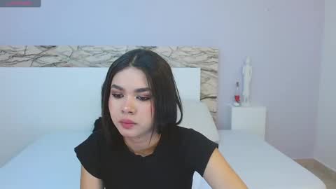 tianaglow4 online show from 03.08.25