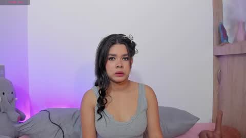 Snapshot of tianaglow44 chatting on 06.19.26 T I A N A online show from 06.19.26