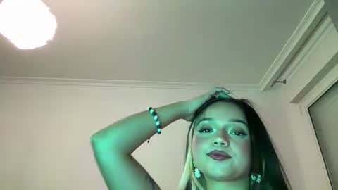 Snapshot of tianale chatting on 06.30.26 Tiana Le online show from 06.30.26