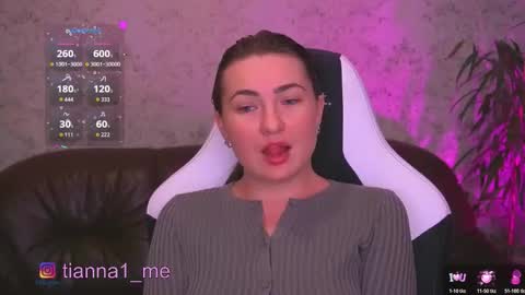 tianna_me online show from 11.04.25