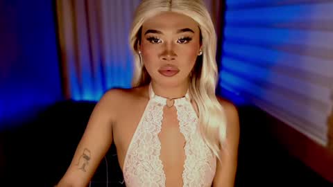 Snapshot of tiara_perezx chatting on 10.24.25 Sam online show from 10.24.25