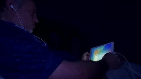 tibennn74999 online show from 01.16.25