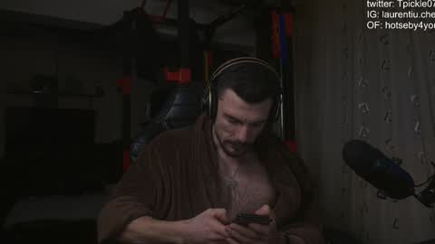 tickle_my_pickle07 online show from 01.03.25