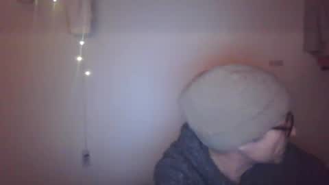 Snapshot of tiddles12345 chatting on 12.17.25 tiddles12345 online show from 12.17.25