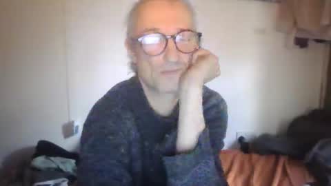 tiddles12345 online show from 05.12.26
