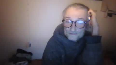 tiddles12345 online show from 05.13.26