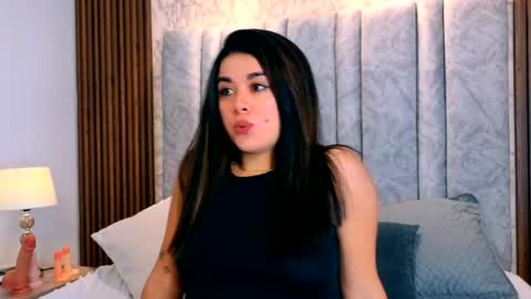 Snapshot of tifany__ross chatting on 03.31.26 Tiff3 online show from 03.31.26