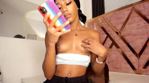 Tifanny online show from 09.16.25
