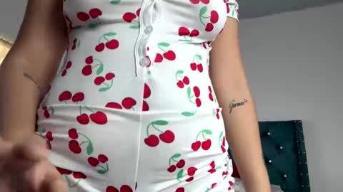Snapshot of tifany_ramirez4w chatting on 04.01.26 Estefana Ramrez online show from 04.01.26