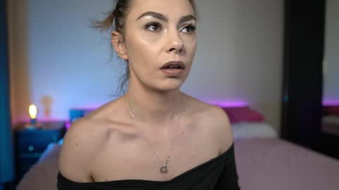 Tiffany online show from 04.04.26