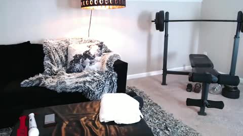 Tiffani Love online show from 12.25.24