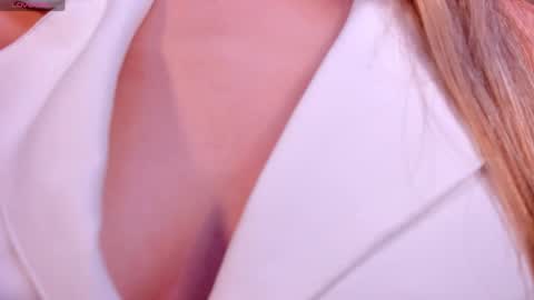 Tiffanny Sins online show from 05.14.26