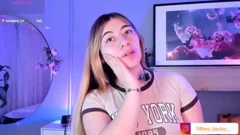 Snapshot of tiffany_beckerr chatting on 12.17.25 Tiffany Becker online show from 12.17.25