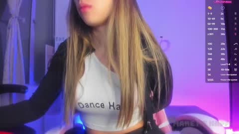 Snapshot of tiffany_bela chatting on 01.06.25 Tiffany Bela online show from 01.06.25