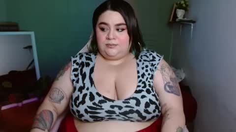 dont forget ask for custom vids  online show from 02.01.25