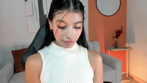 tiffany_low online show from 03.13.26