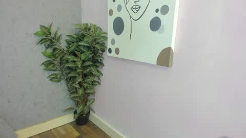 tiffany_mendez online show from 04.27.26