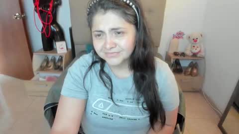 Snapshot of tiffanyamazing chatting on 12.05.25 TiffanyAmazing online show from 12.05.25