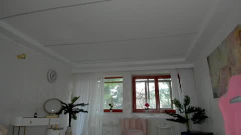 Snapshot of tiffanyhouston_ chatting on 12.08.24 Tiffany Houston online show from 12.08.24