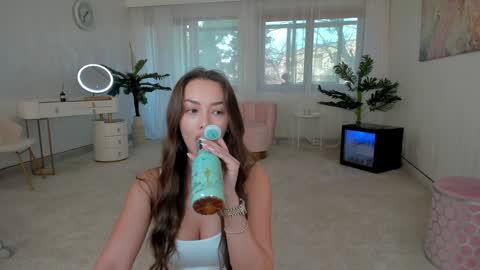 Snapshot of tiffanyhouston_ chatting on 01.09.25 Tiffany Houston online show from 01.09.25