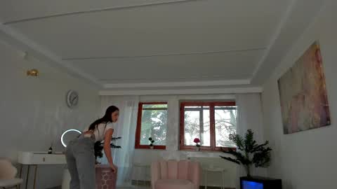 Snapshot of tiffanyhouston_ chatting on 02.13.25 Tiffany Houston online show from 02.13.25