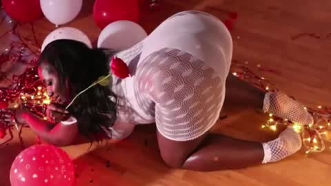 tifanny online show from 12.16.25