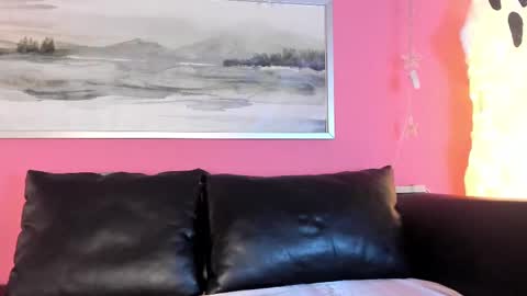 Stefany Suarez online show from 10.09.25