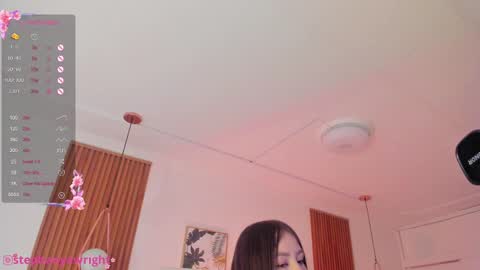 Snapshot of tiffanywright_ chatting on 02.10.25 Tiffany online show from 02.10.25