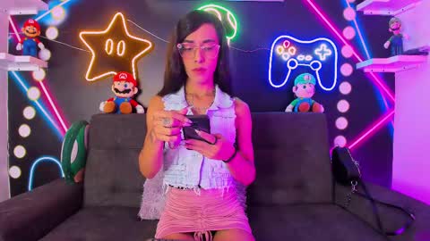 Tiffany  online show from 03.01.25