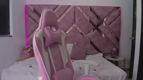 Ana online show from 02.18.26