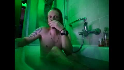 Snapshot of tigertrance chatting on 12.23.24 tigertrance online show from 12.23.24