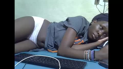 Snapshot of tight_pussie chatting on 01.09.26 tight_pussie online show from 01.09.26