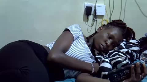 Snapshot of tight_pussie chatting on 03.02.26 tight_pussie online show from 03.02.26