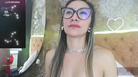 TILA TEQUILA online show from 02.11.25