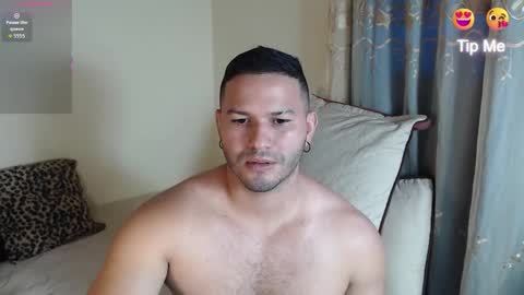 Snapshot of tim_and_sam chatting on 11.21.25 Timothy and Santy online show from 11.21.25